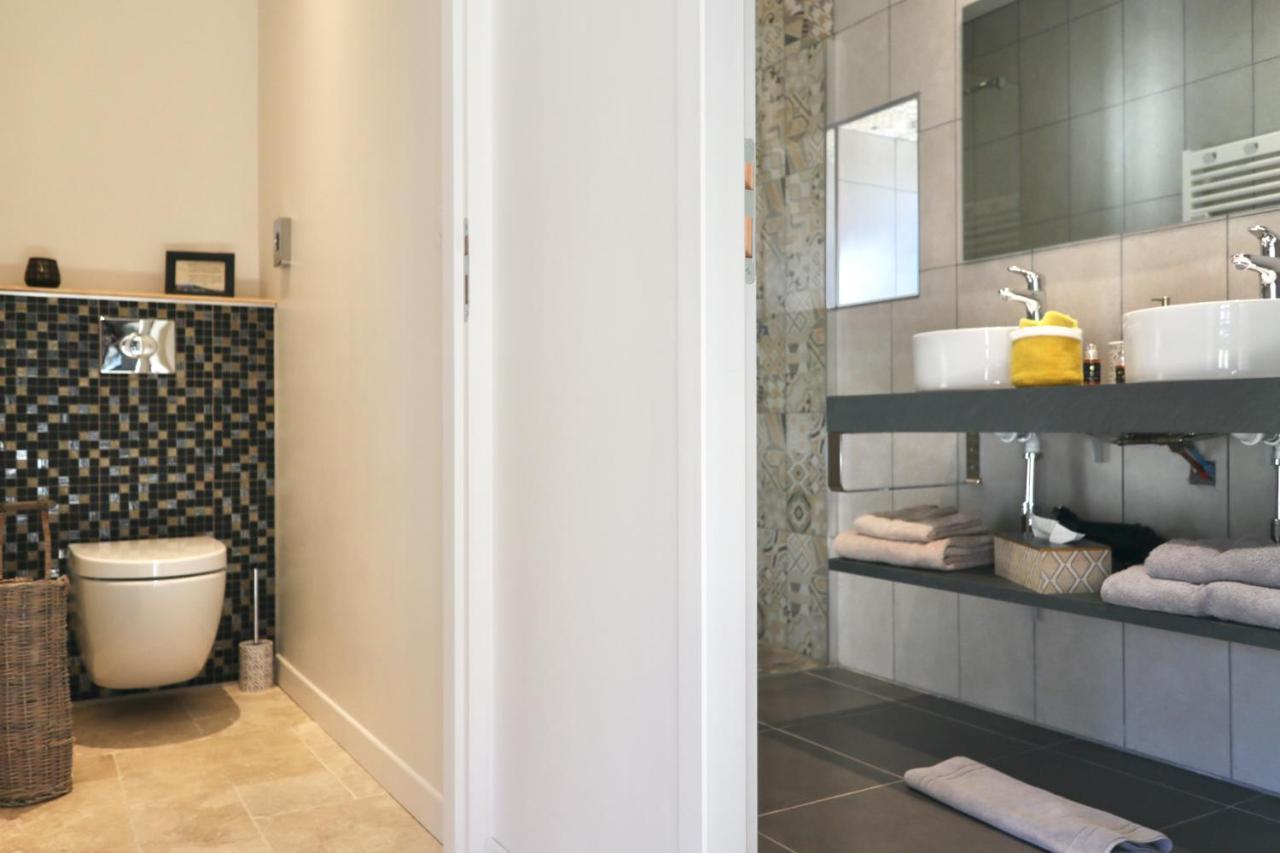 Domaine Des Pierres Blanches - Chambres D'Hotes Carlux Exterior photo